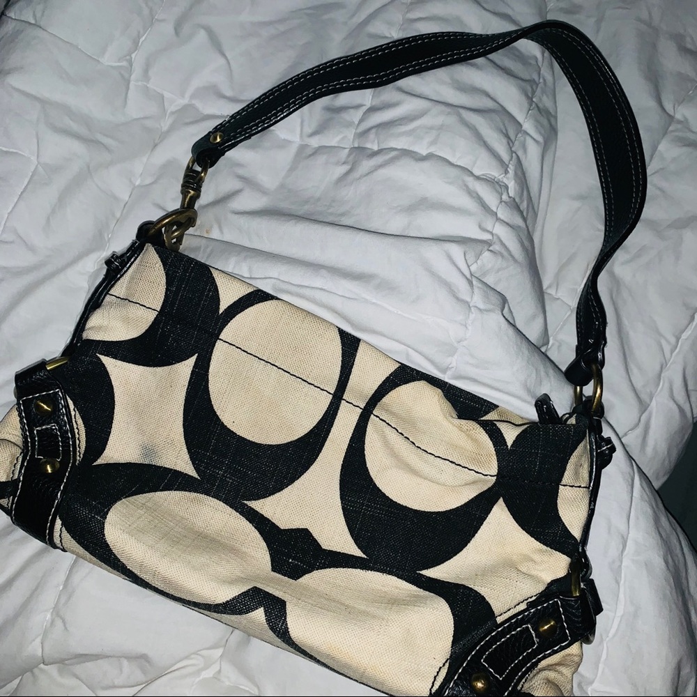 Coach purse shoulder bag